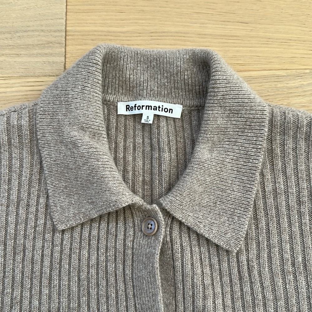Reformation Gray Ribbed Cardigan Sweater - Picture 2 of 4